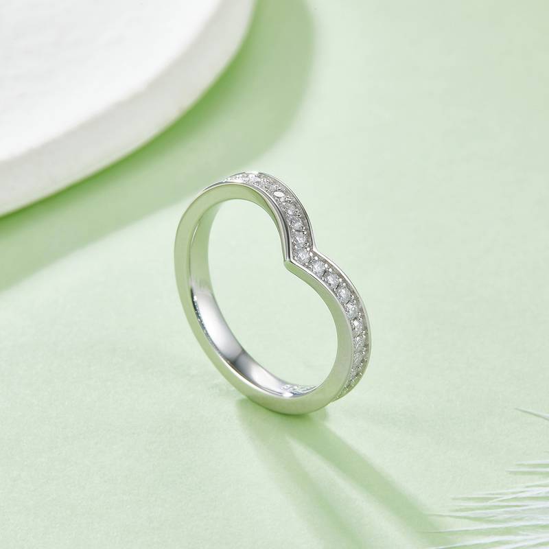 V-Row Ring Full Circle Guard S925 Silver Plated Platinum Moissanite 60 Points D-Grade